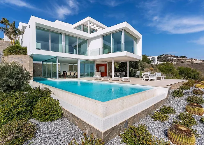 5 Bedroom Cozy Home In Granada